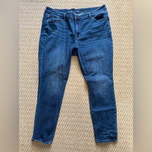 Old Navy Mid Rise Skinny Jeans